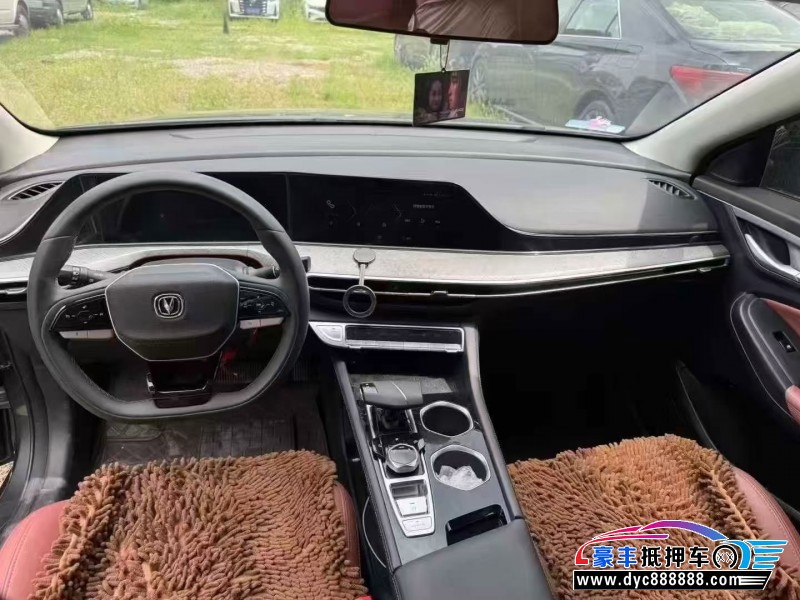 24年长安逸动轿车抵押车出售