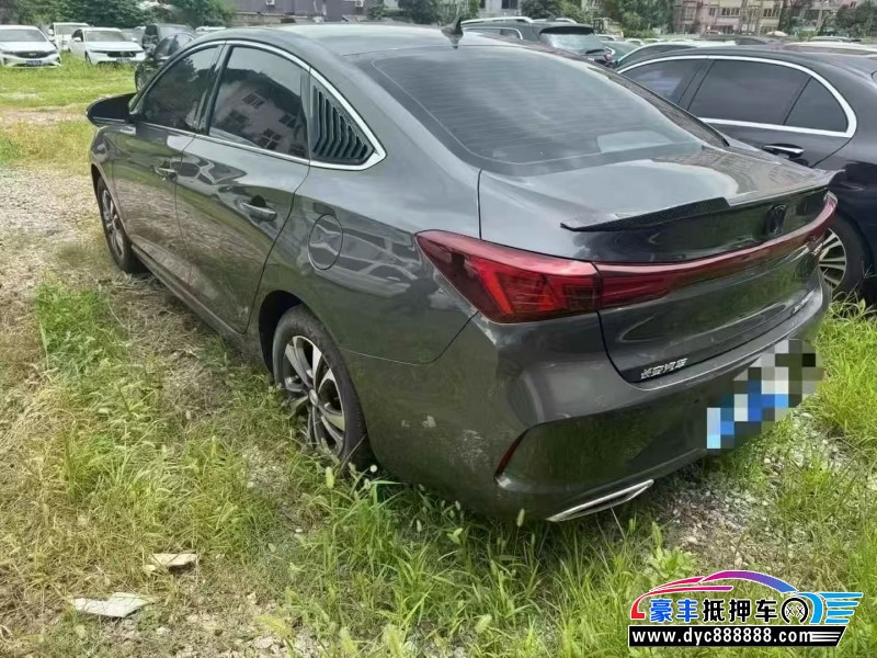 24年长安逸动轿车抵押车出售