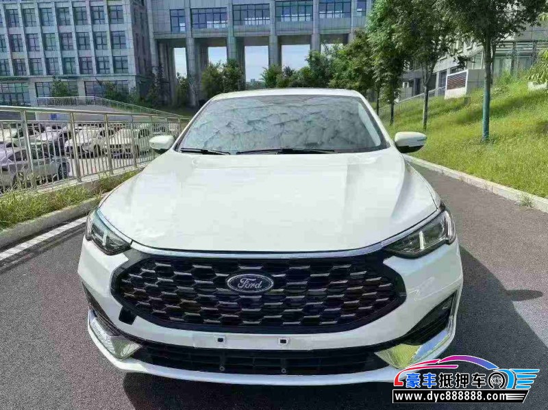 22年福特福睿斯轿车抵押车出售