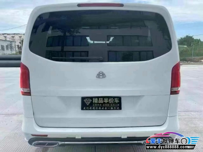 18年奔驰V轿车抵押车出售