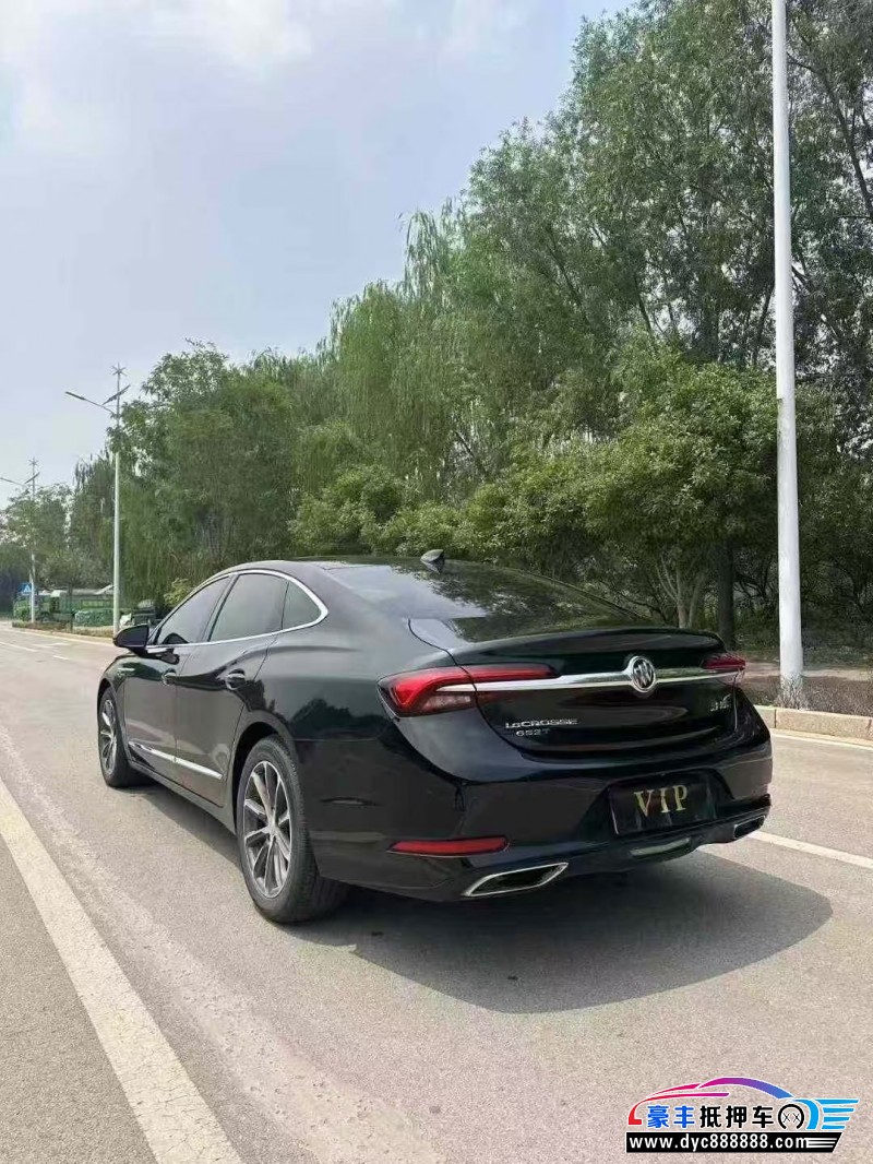 22年别克君越轿车抵押车出售