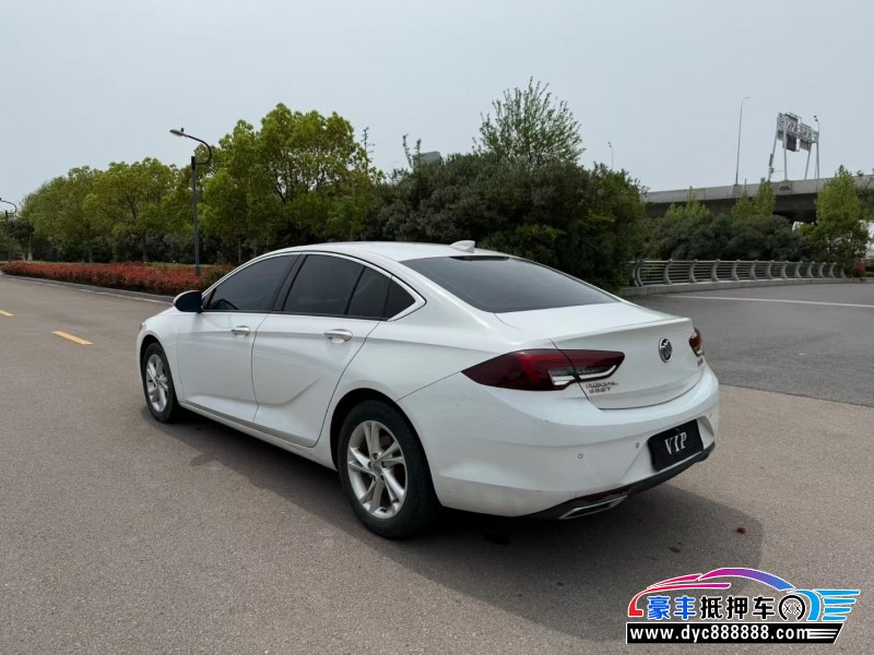 21年别克君威轿车抵押车出售