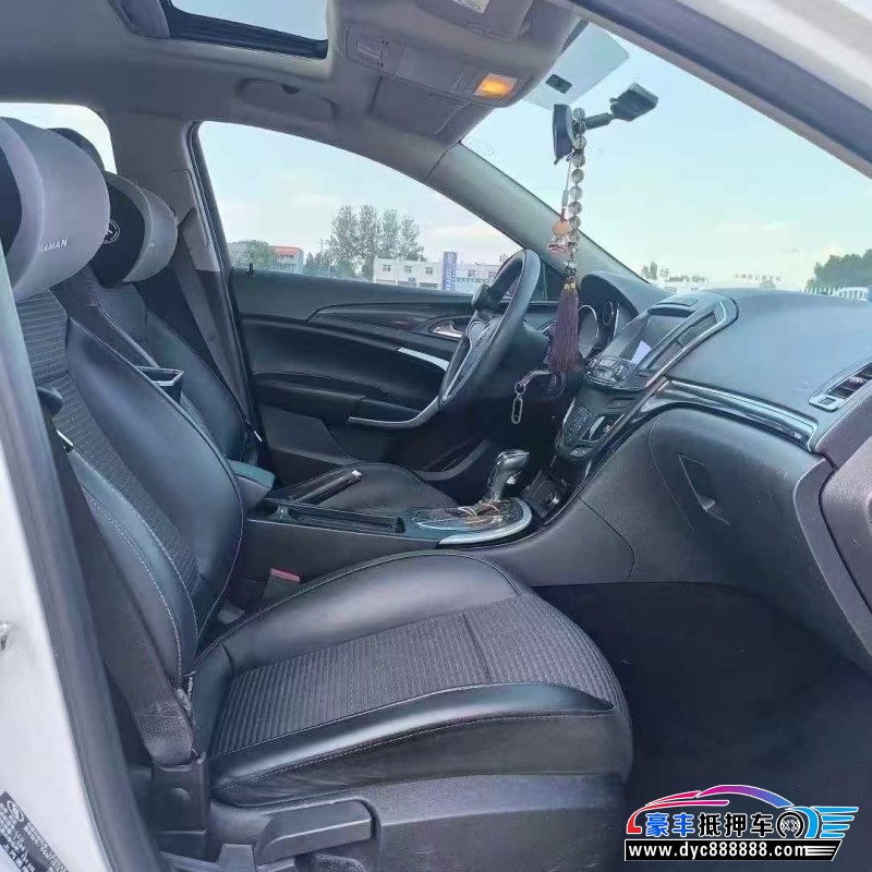 17年别克君威轿车抵押车出售