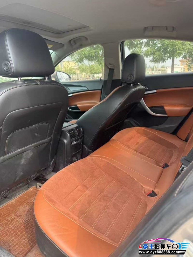 15年别克君威轿车抵押车出售