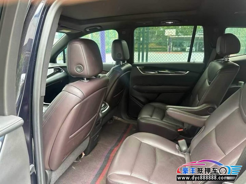 21年凯迪拉克xt6轿车抵押车出售