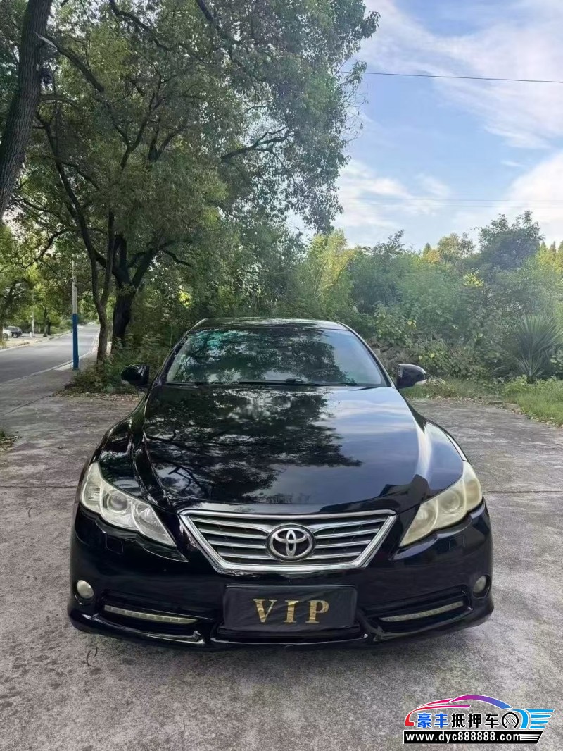 11年丰田锐志轿车抵押车出售