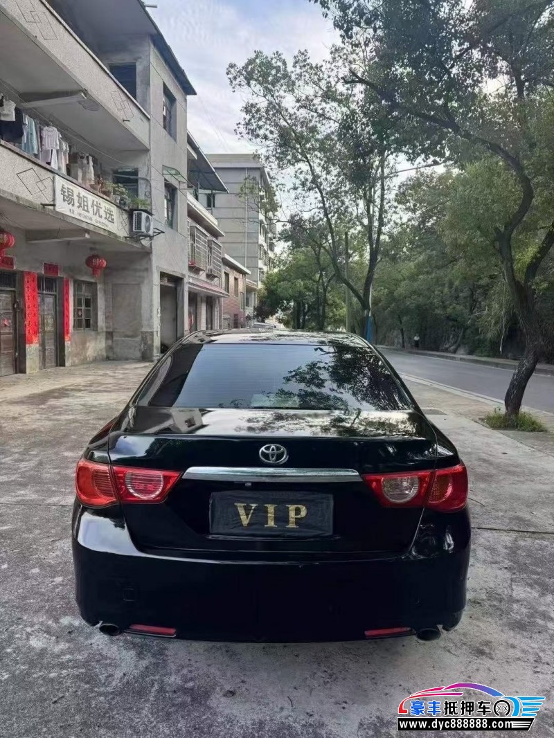 11年丰田锐志轿车抵押车出售