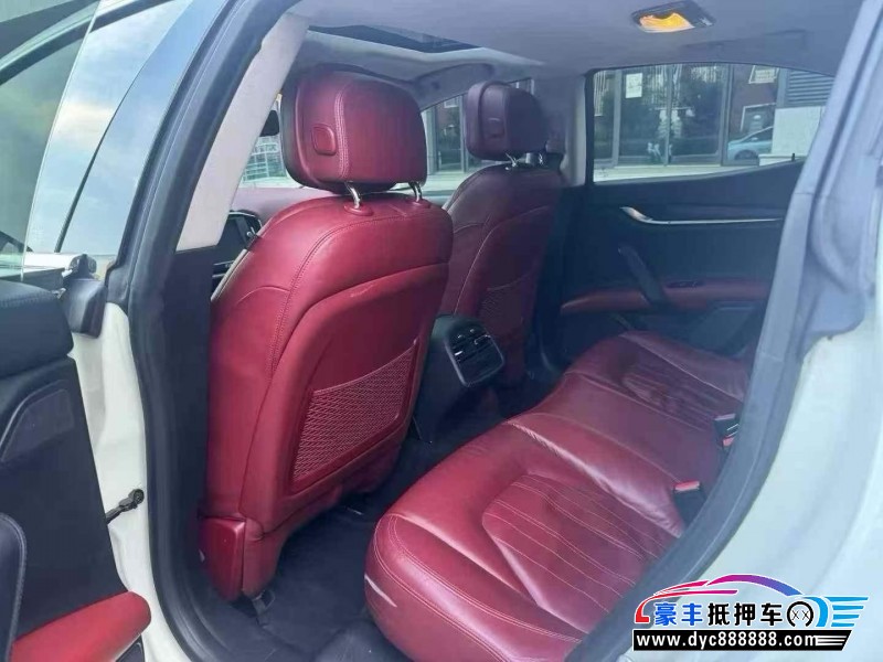 16年玛莎拉蒂Ghibli轿车抵押车出售