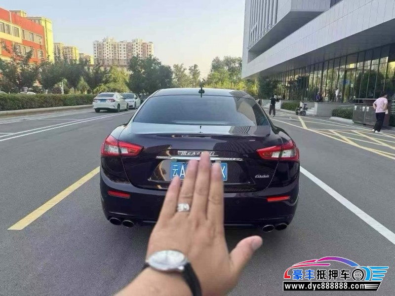 17年玛莎拉蒂Ghibli轿车抵押车出售