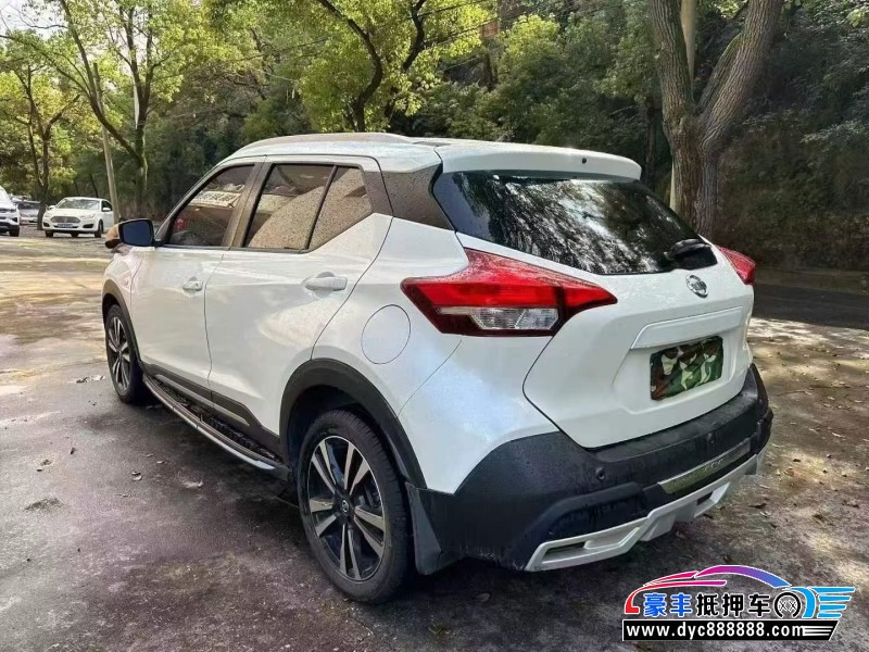 20年日产劲客轿车抵押车出售