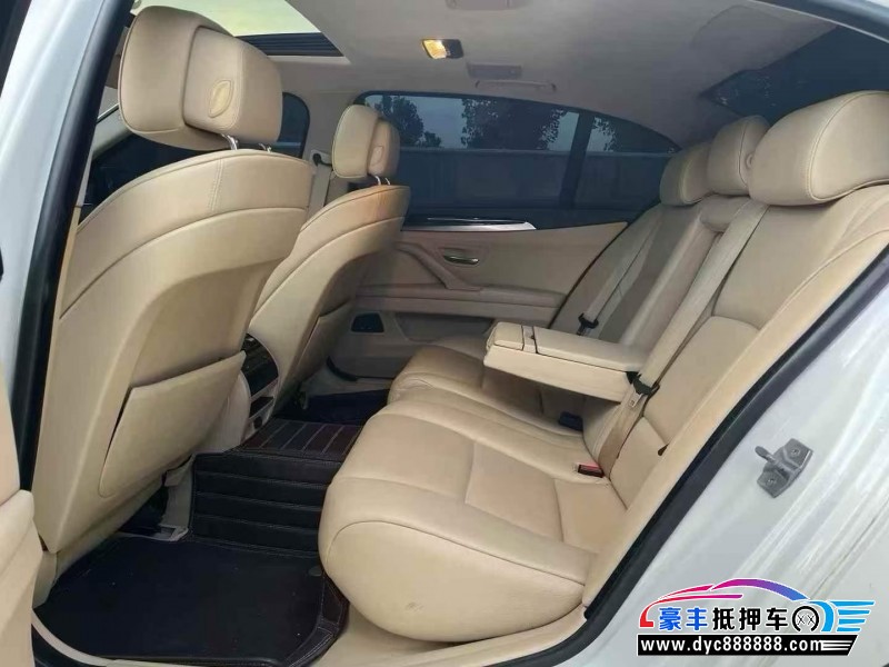 13年宝马5系轿车抵押车出售