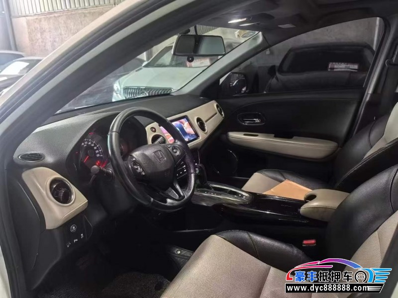 16年本田XRV轿车抵押车出售