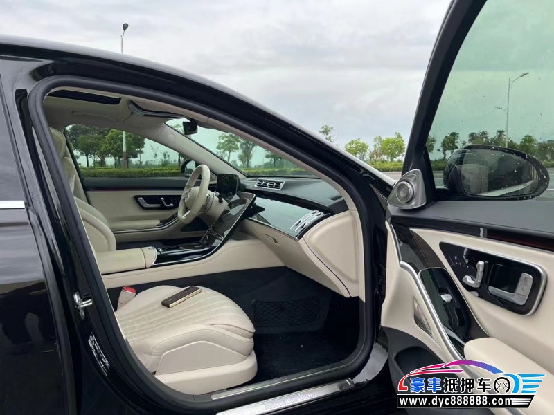 21年奔驰S轿车抵押车出售