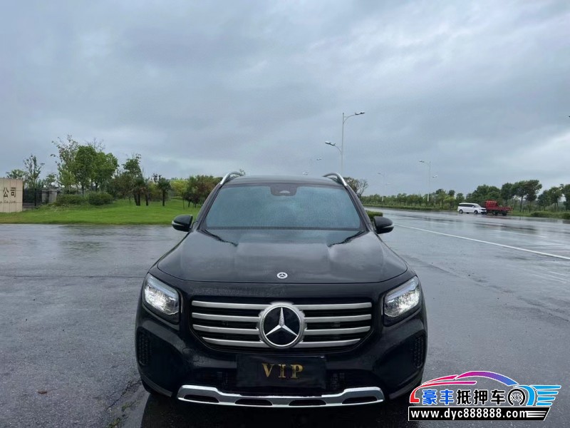 24年奔驰GLB轿车抵押车出售