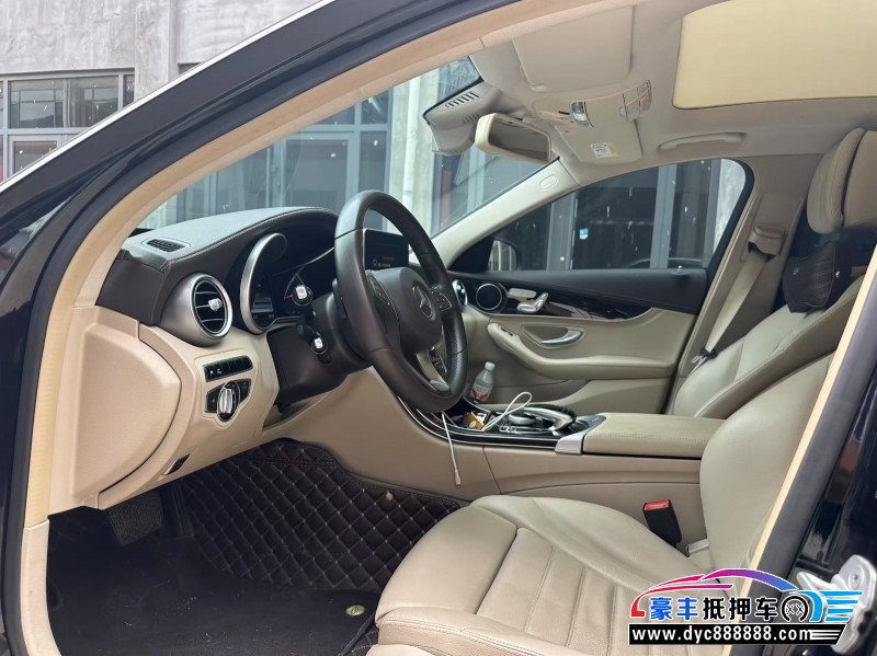 15年奔驰C轿车抵押车出售