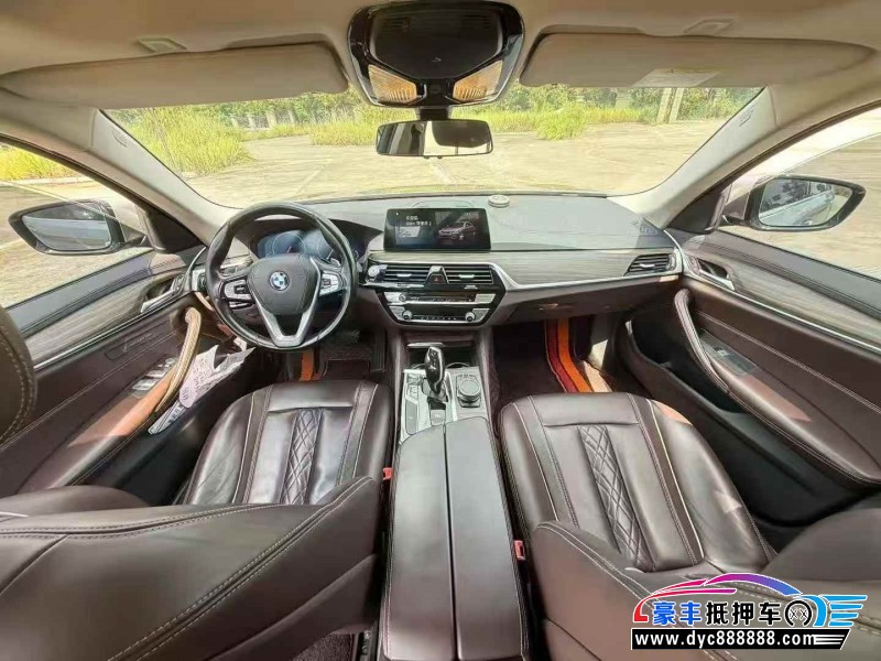 19年宝马5系轿车抵押车出售