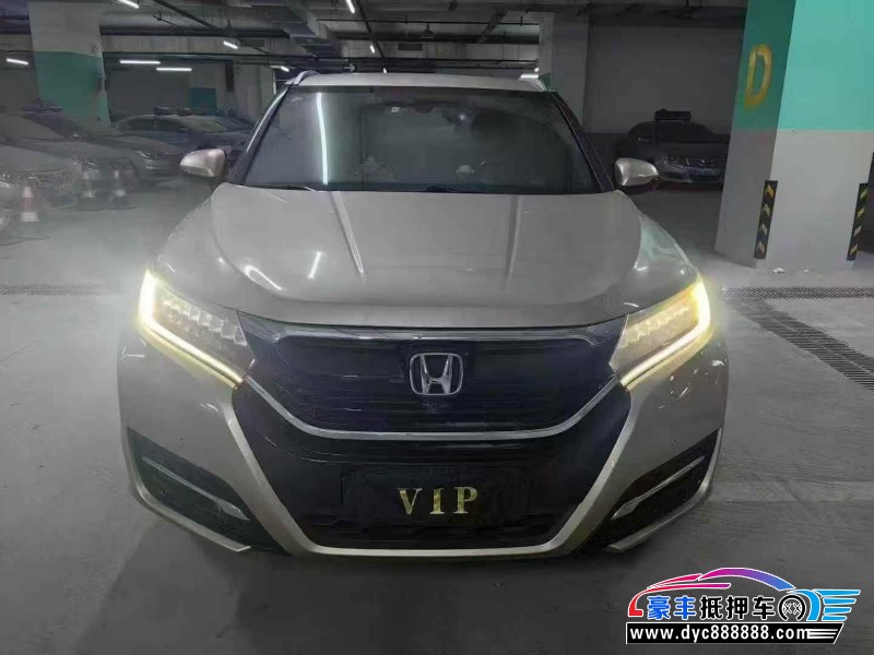 17年本田UR-V轿车抵押车出售