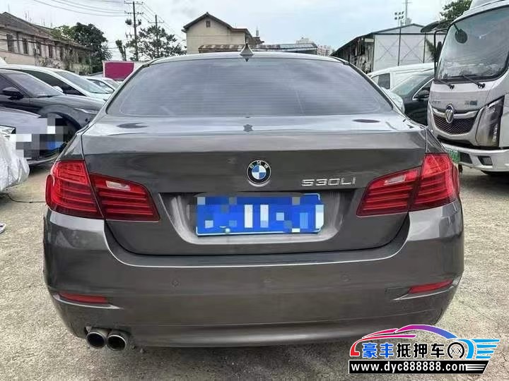 13年宝马5系轿车抵押车出售