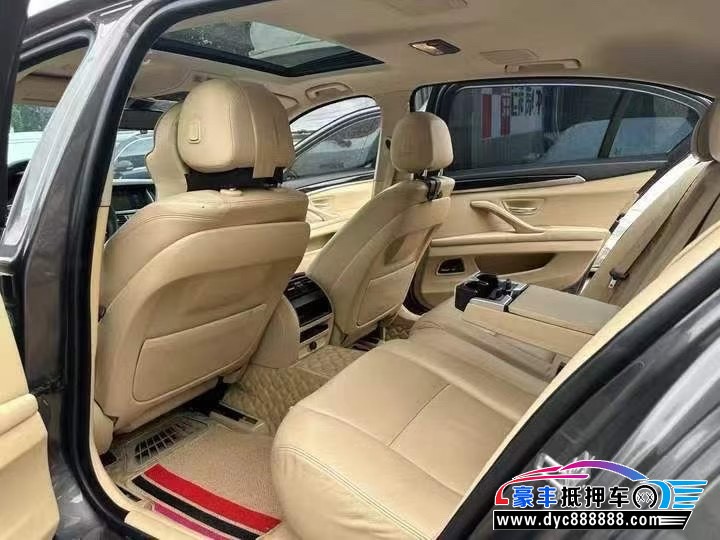 13年宝马5系轿车抵押车出售