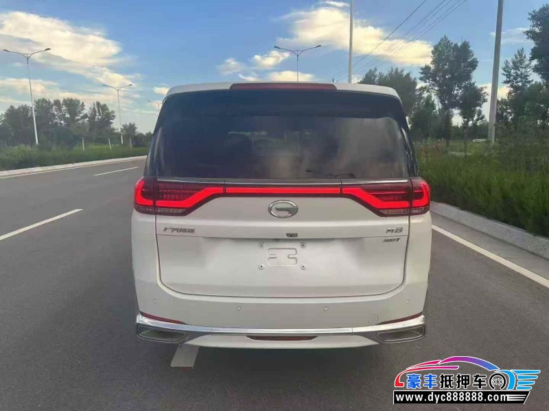 22年传祺M8轿车抵押车出售