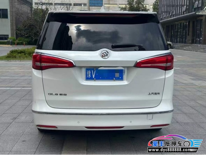 20年别克GL8轿车抵押车出售