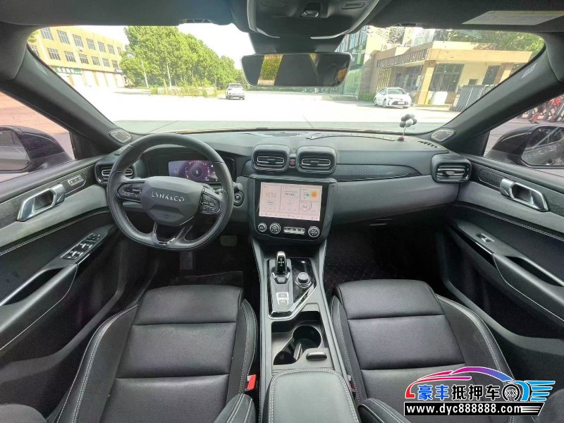 22年领克03轿车抵押车出售