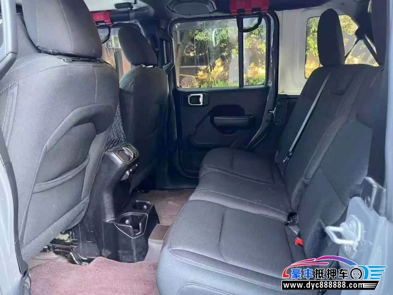 20年Jeep牧马人轿车抵押车出售