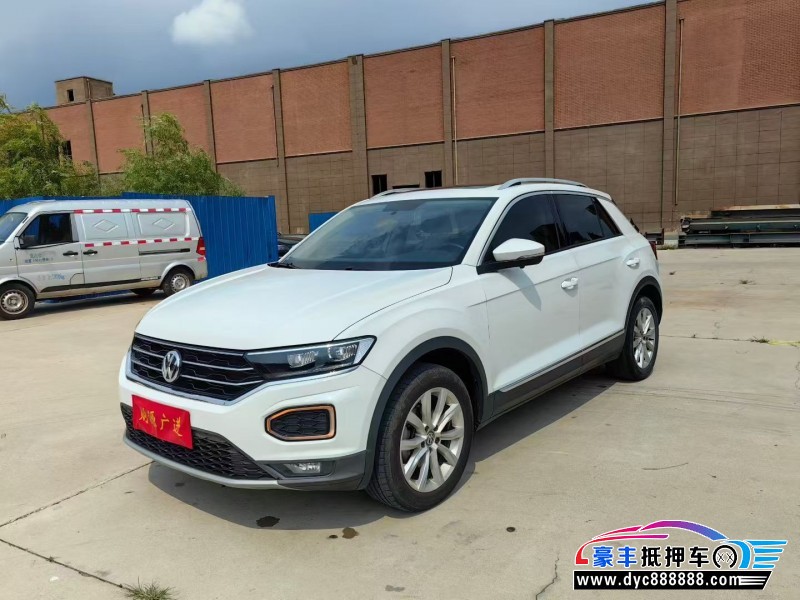 20年大众探歌轿车抵押车出售