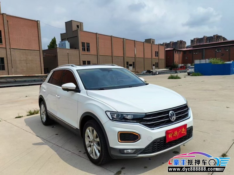 20年大众探歌轿车抵押车出售