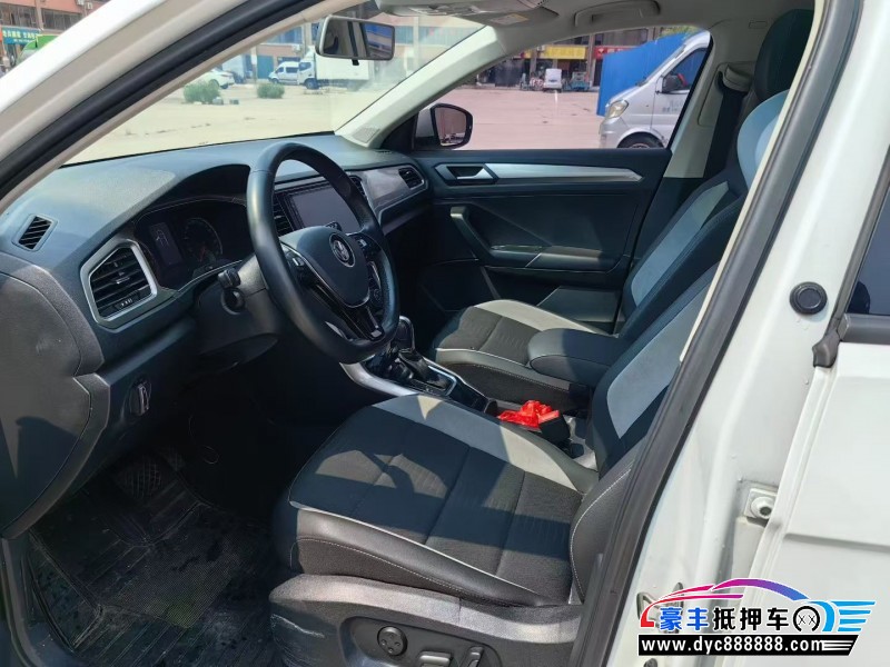 20年大众探歌轿车抵押车出售