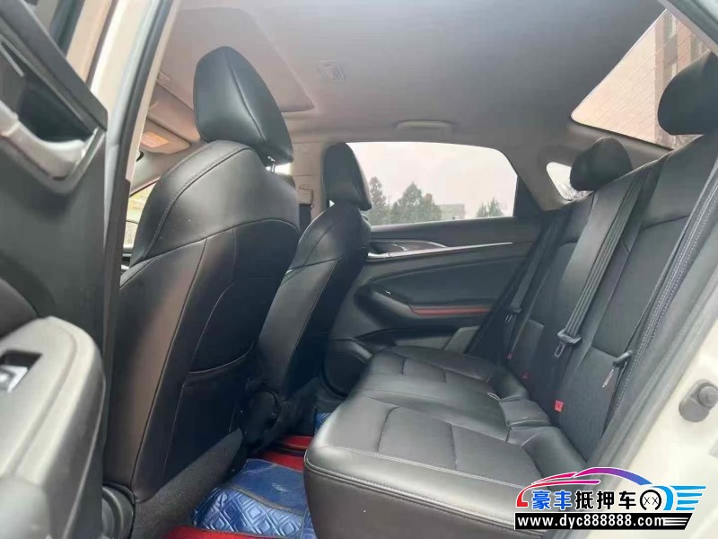 20年长安逸动轿车抵押车出售