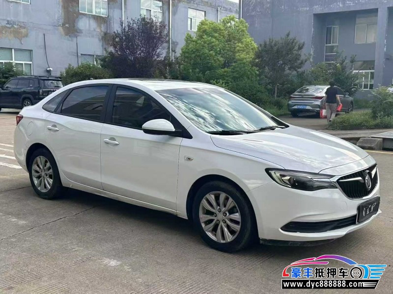 20年别克英朗轿车抵押车出售