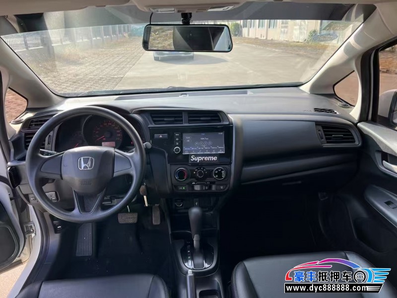 19年本田飞度轿车抵押车出售