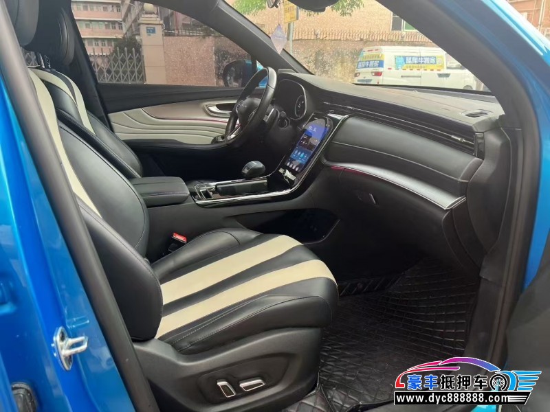 19年荣威RX5轿车抵押车出售
