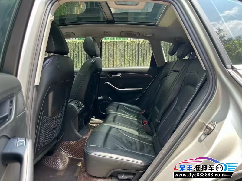 13年奥迪Q5轿车抵押车出售