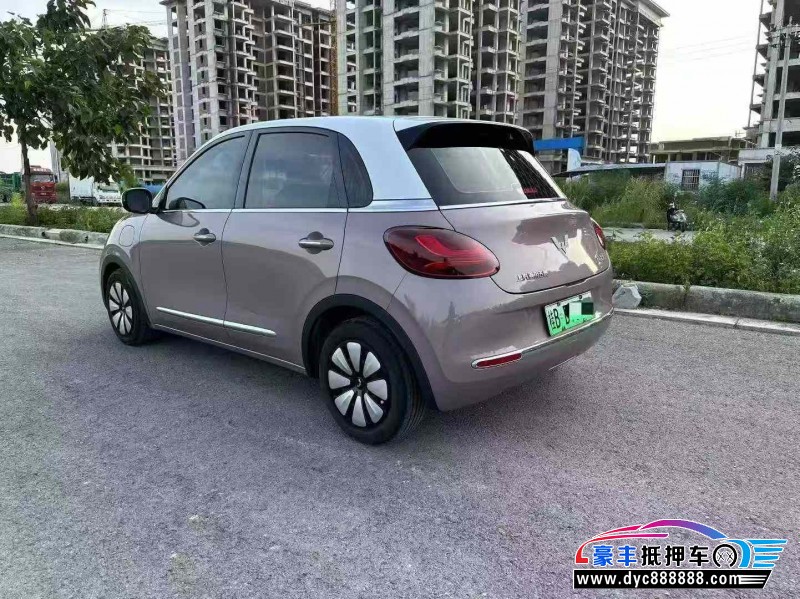 23年五菱缤果轿车抵押车出售