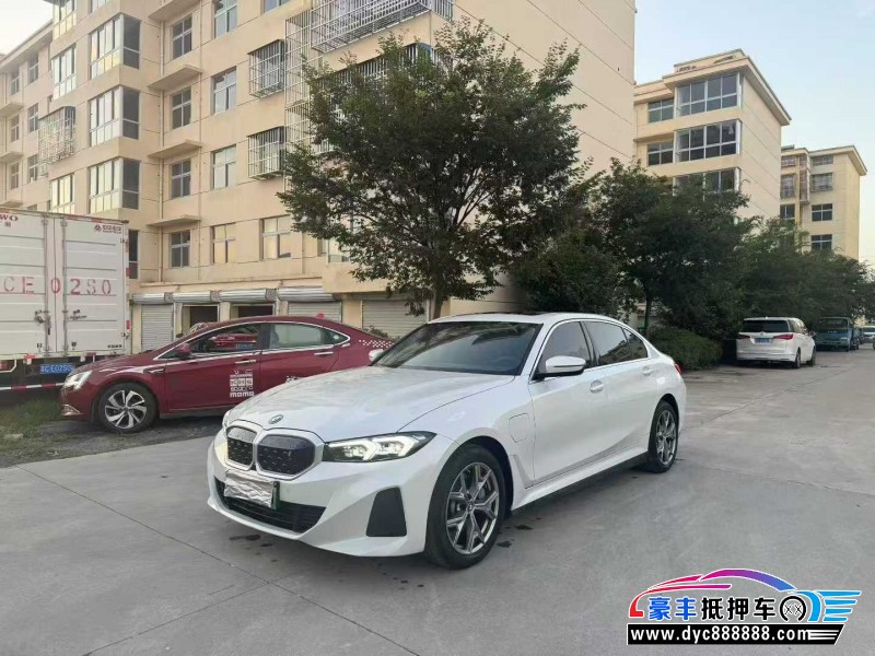 24年宝马i3轿车抵押车出售