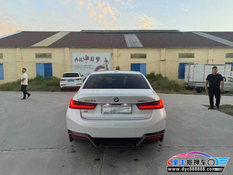24年宝马i3轿车抵押车出售