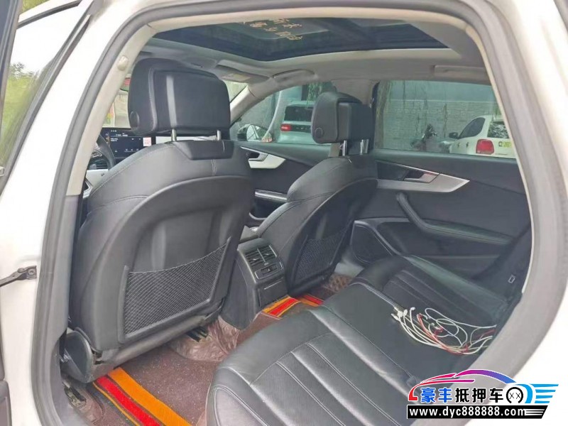 22年奥迪A4L轿车抵押车出售