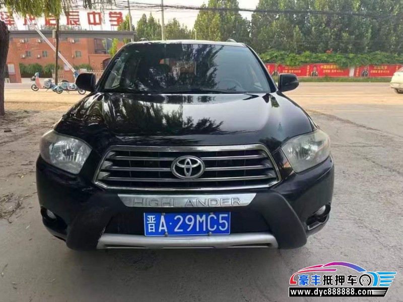 12年丰田汉兰达轿车抵押车出售