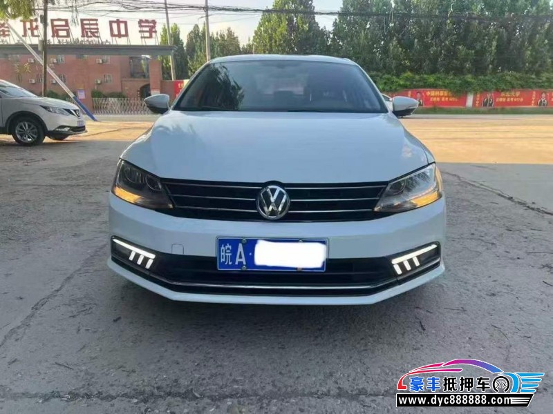 17年大众速腾轿车抵押车出售