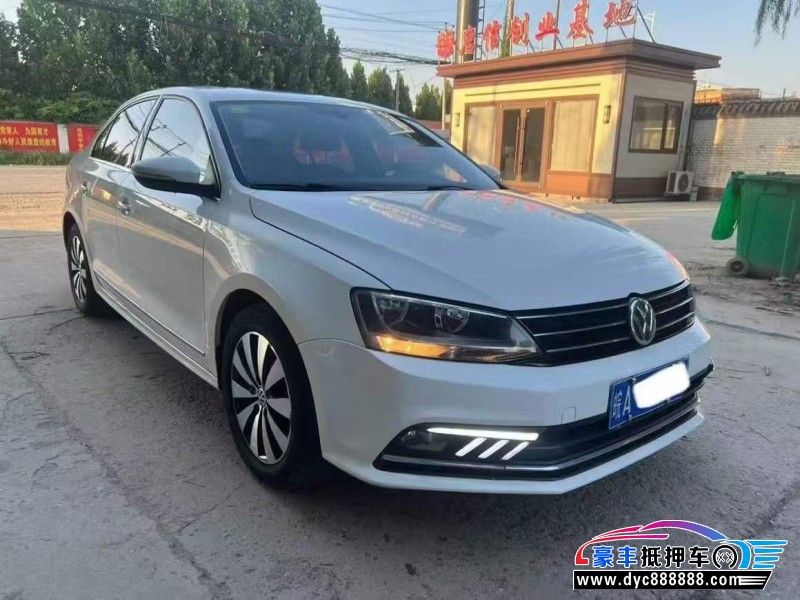 17年大众速腾轿车抵押车出售