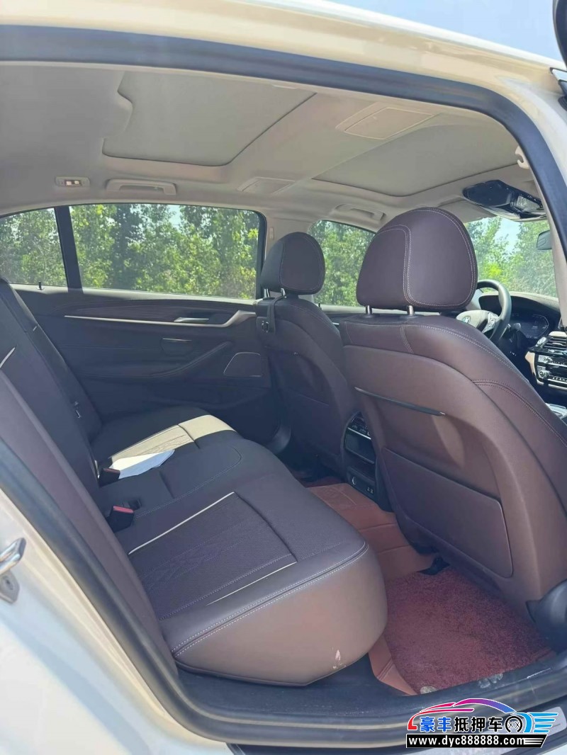 23年宝马5系轿车抵押车出售