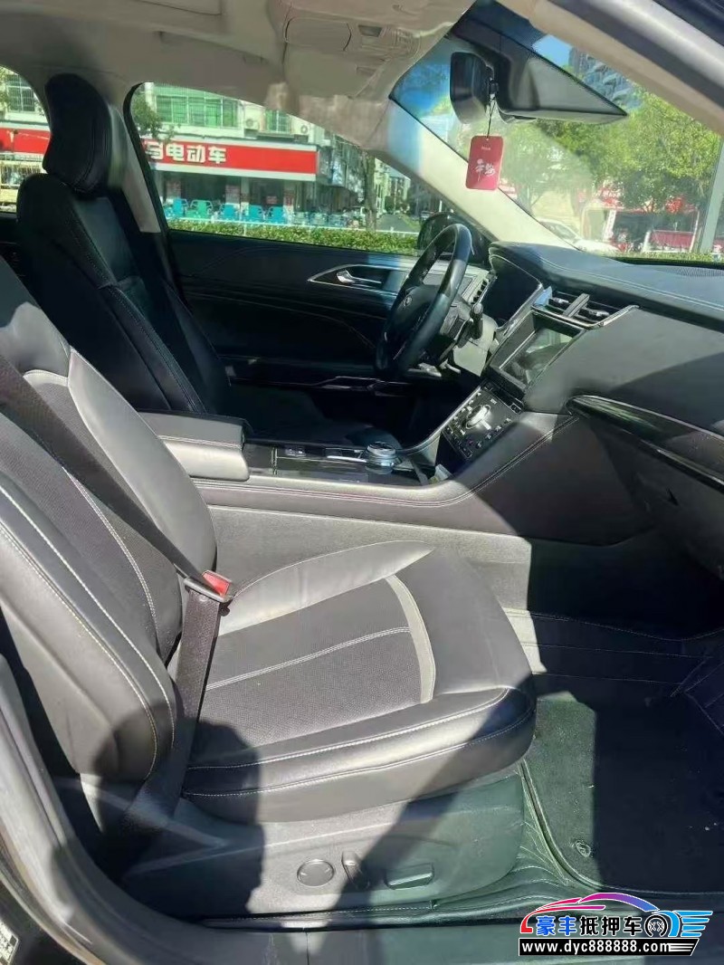 18年福特金牛座轿车抵押车出售