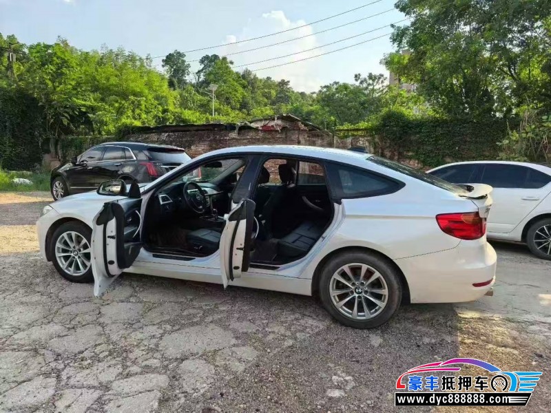 16年宝马3系轿车抵押车出售