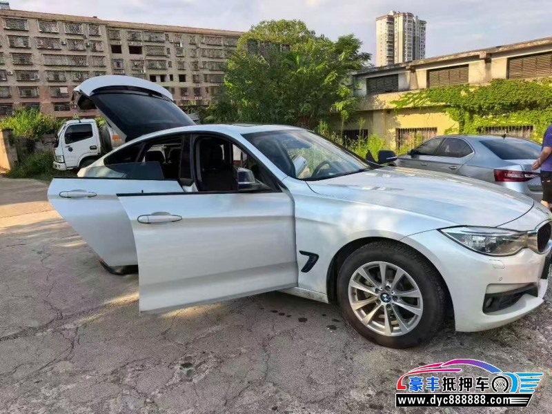 16年宝马3系轿车抵押车出售