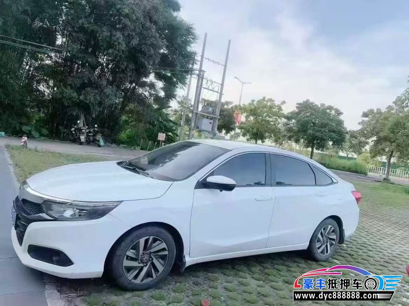 21年本田凌派轿车抵押车出售