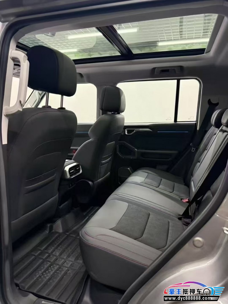 25年捷途山海T2轿车抵押车出售