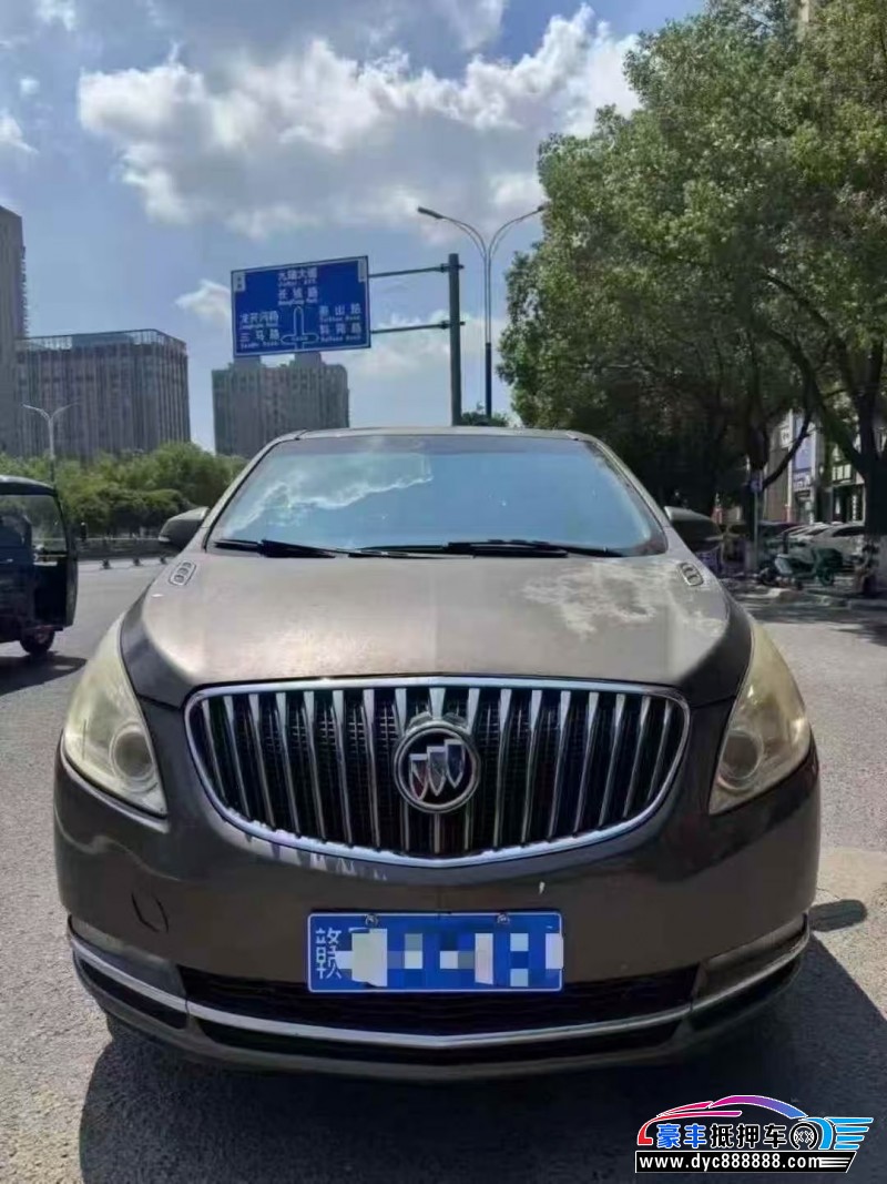 15年别克GL8轿车抵押车出售