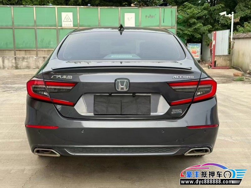 22年本田雅阁轿车抵押车出售